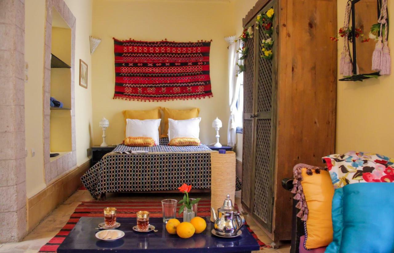 Riad Lunetoile เอสเซาอิรา ภายนอก รูปภาพ